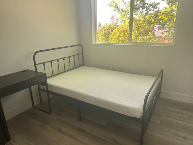 Samir's room