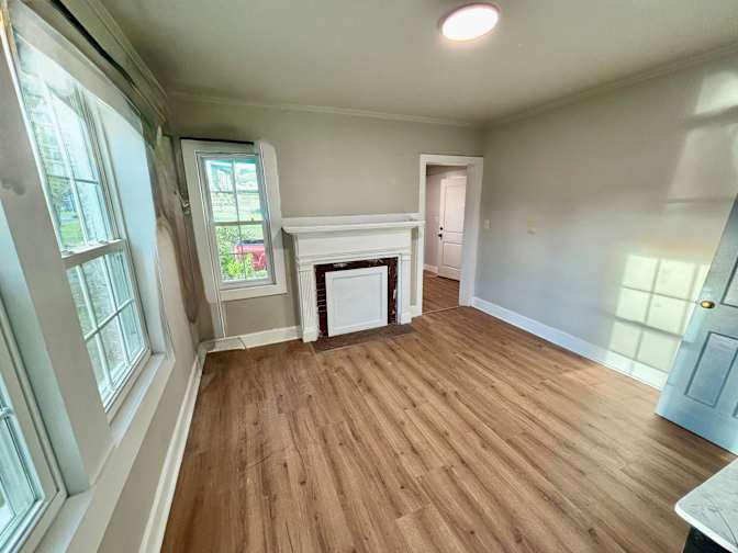 Darren Phillips's room