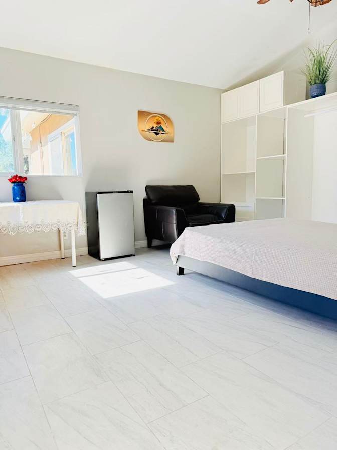 Andy Chen's room