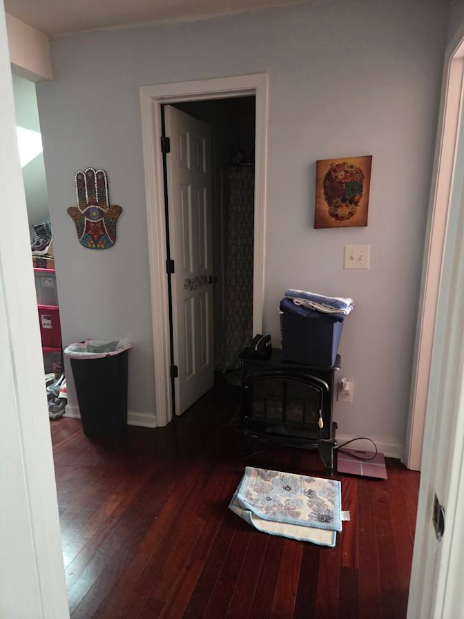Johnnie's room