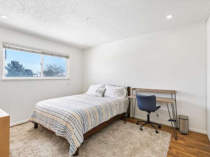 spencer's room