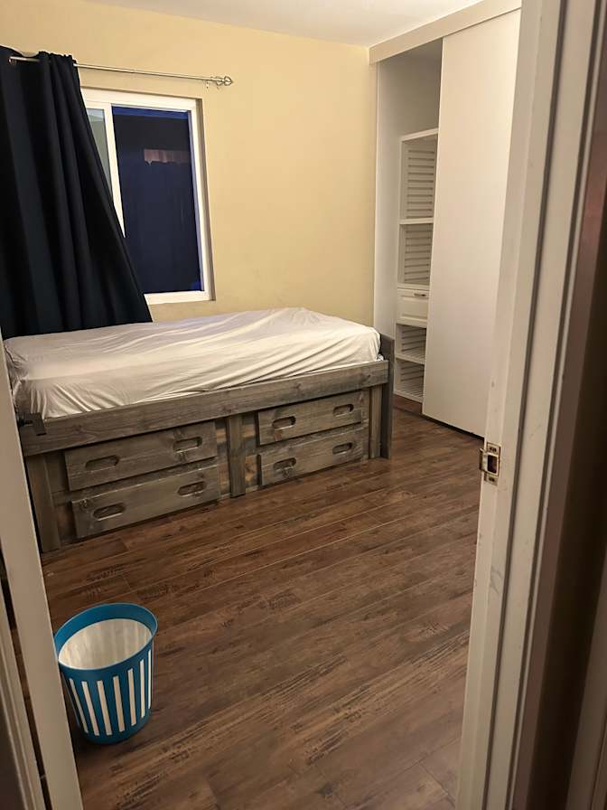 Luisa's room