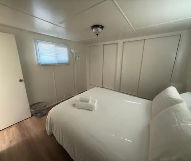 Richard's room