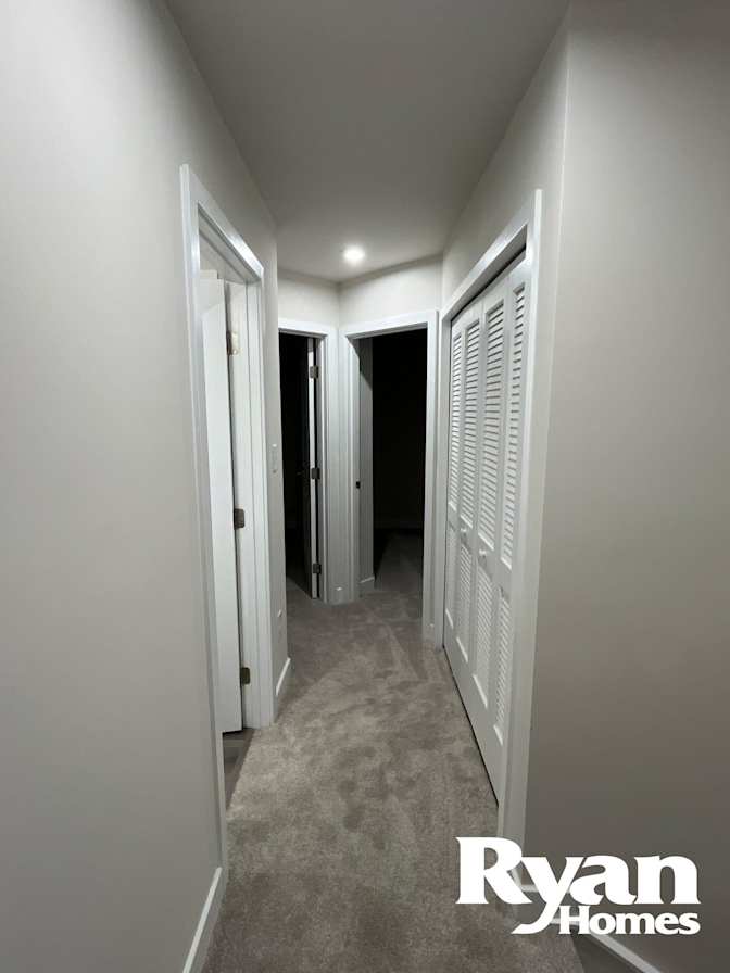 JoJo's room