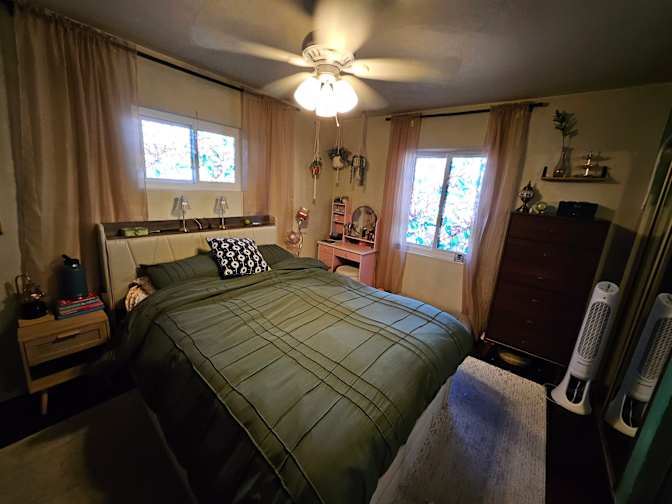 Jennifer's room