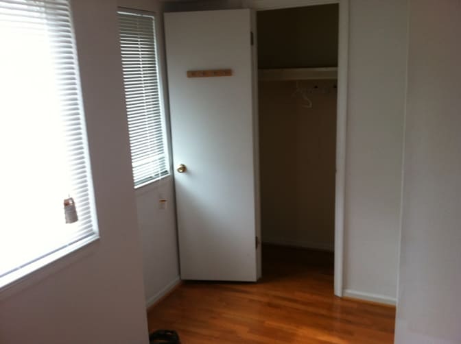 Jundong "JD"'s room