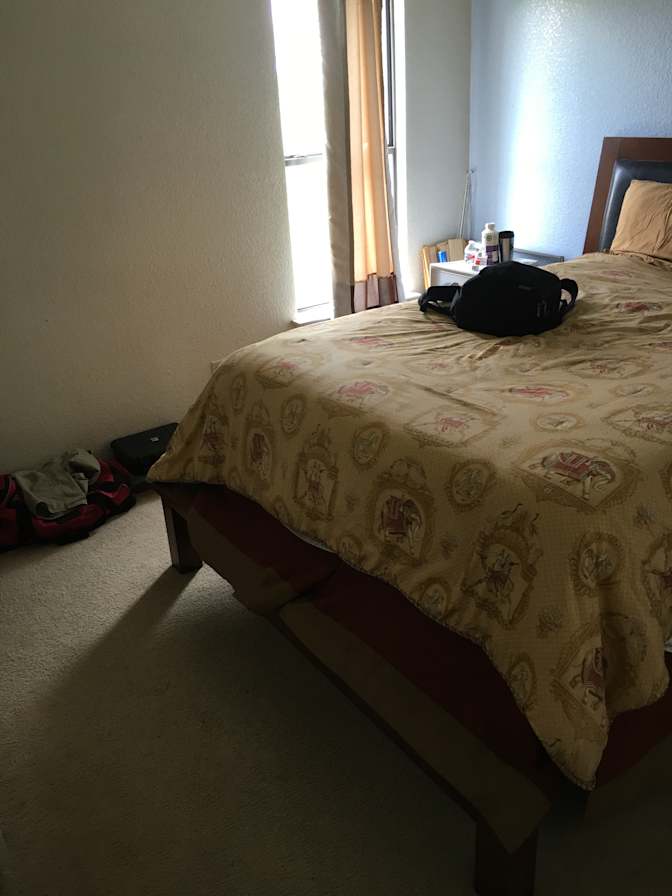 Garett's room