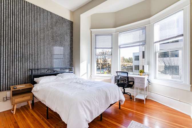 Mary Sky's room