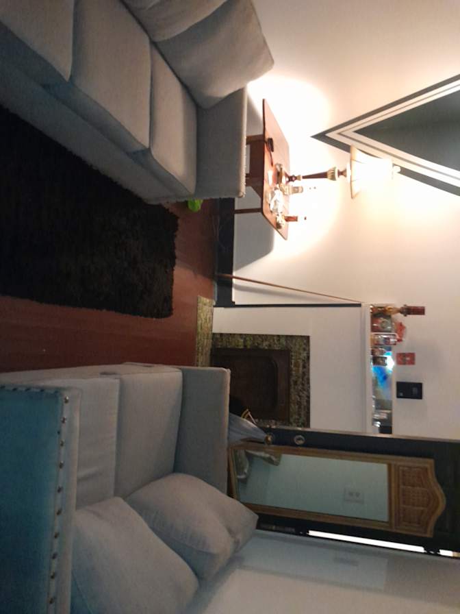 Wayne J Farrington's room