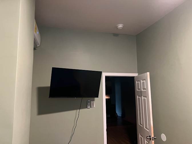 Kelly's room