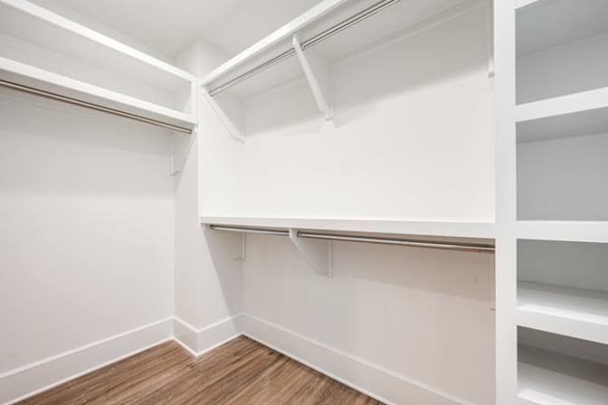 Alcove Rooms's room