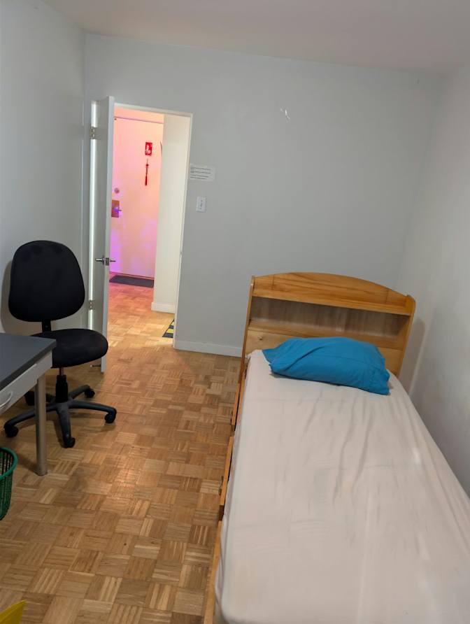 Knowell A's room