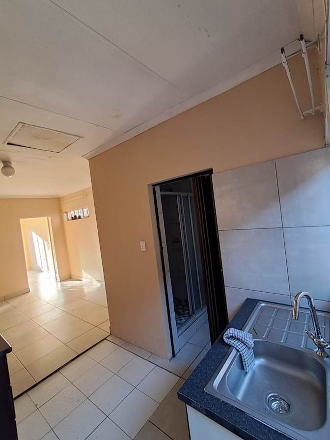 Thando's room
