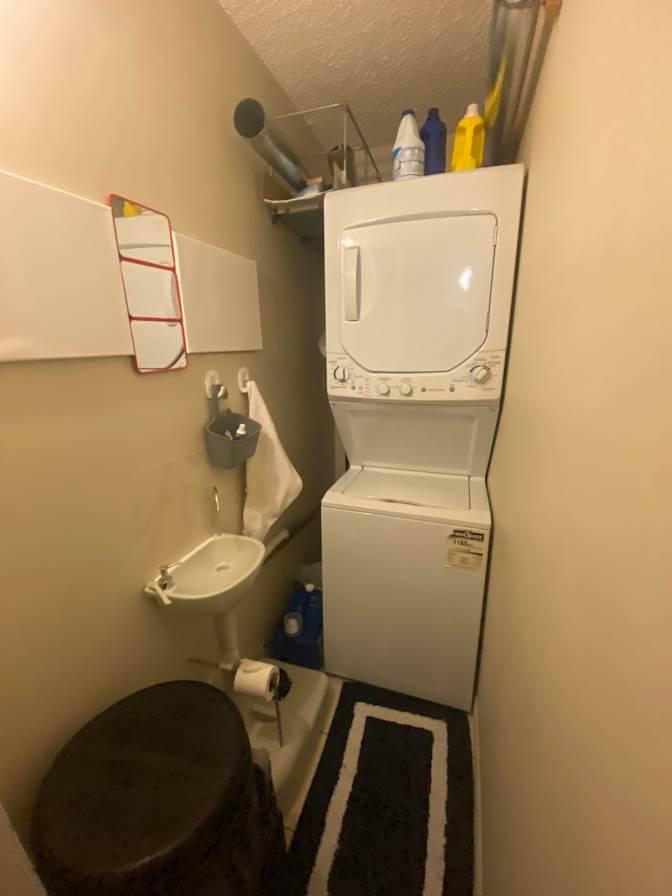 Wendell or Annallee's room