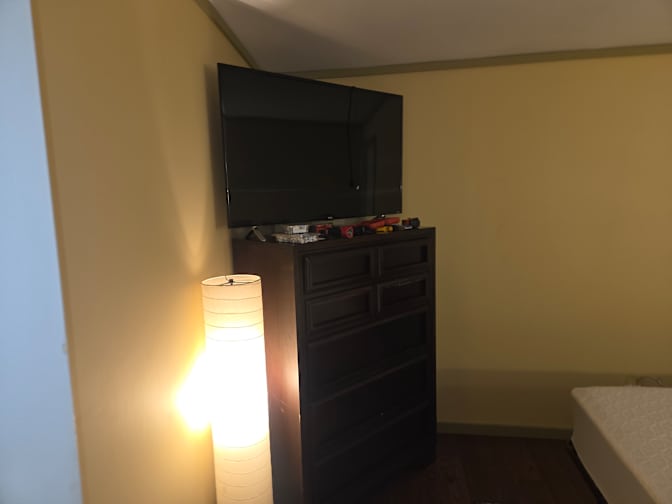 Allan's room