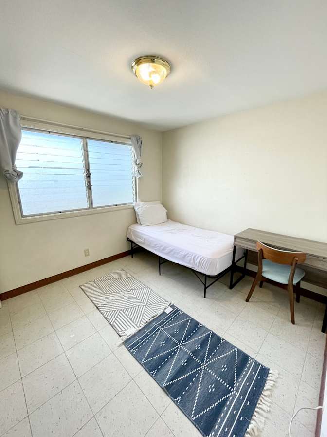 Kazuki's room