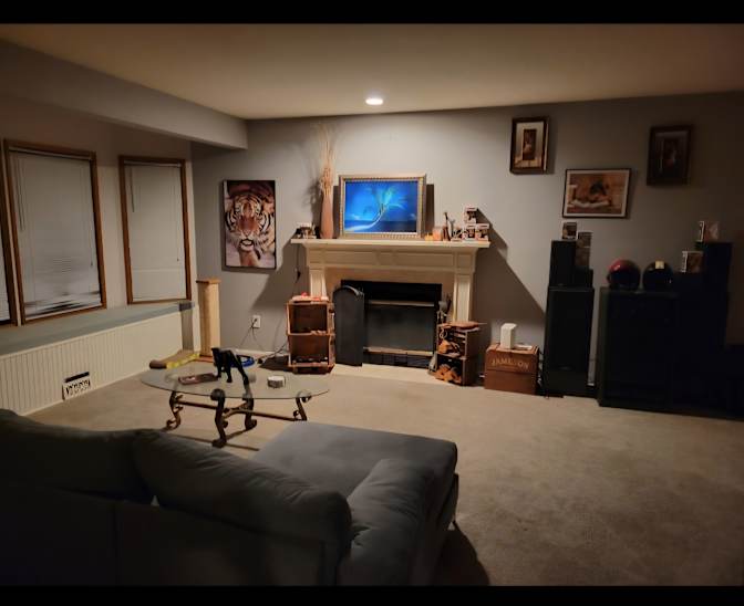 Mercedes's room