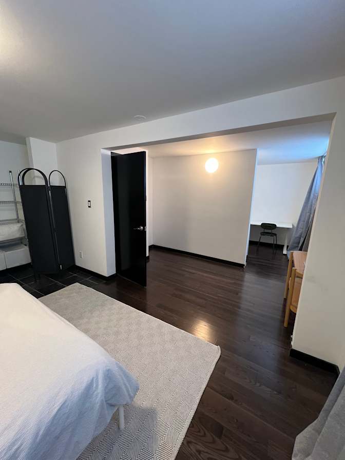 Tara's room