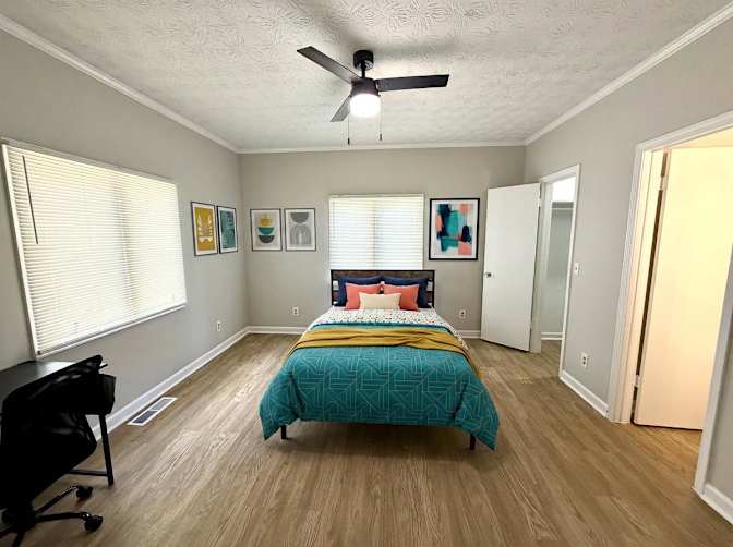 PadSplit's room