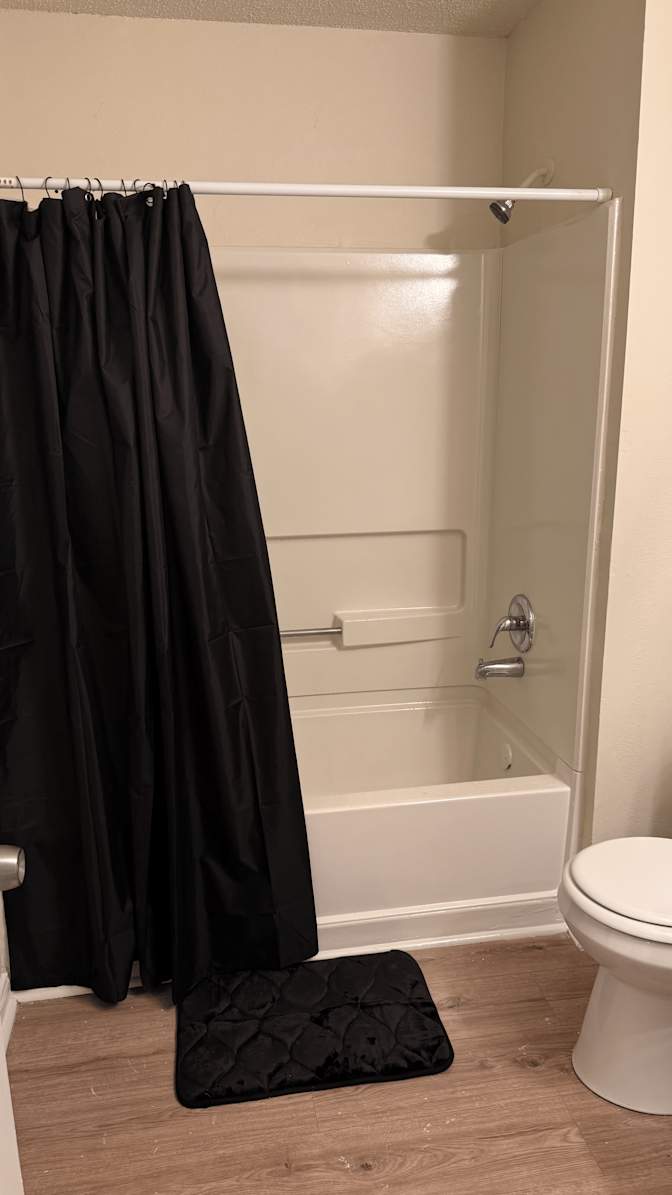 Simmie's room