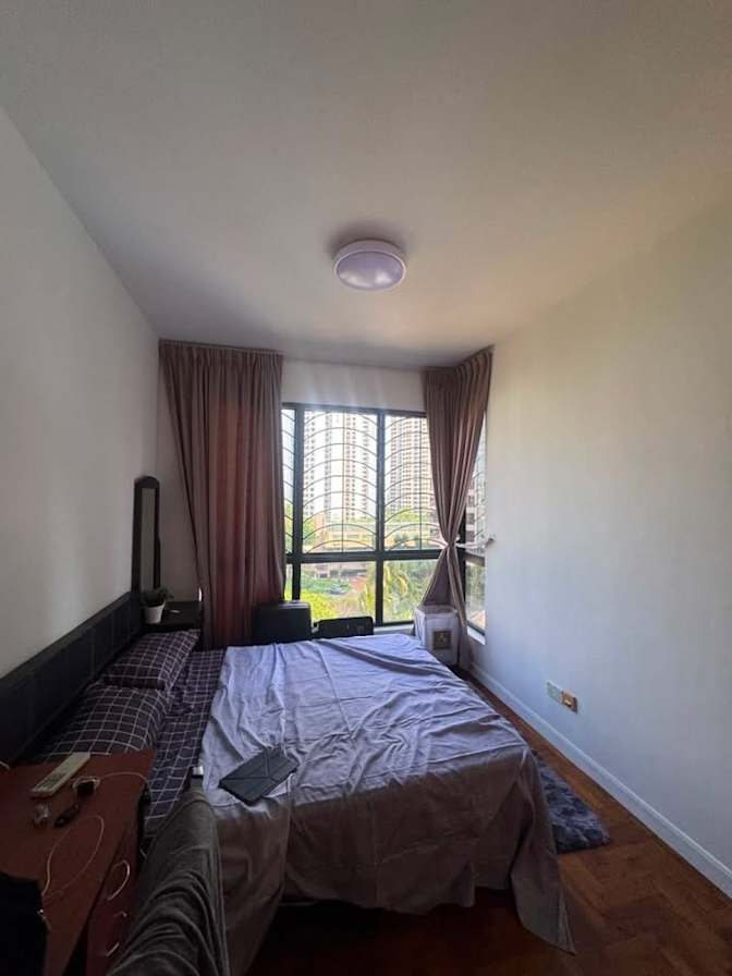 Nicole's room