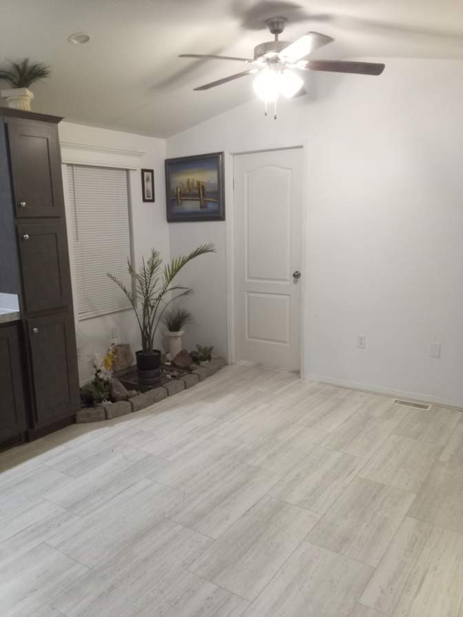 Tray's room