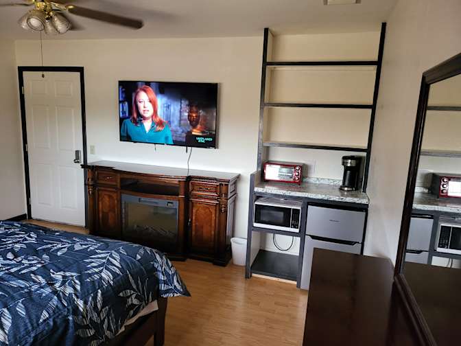 Robert DiPrimio's room