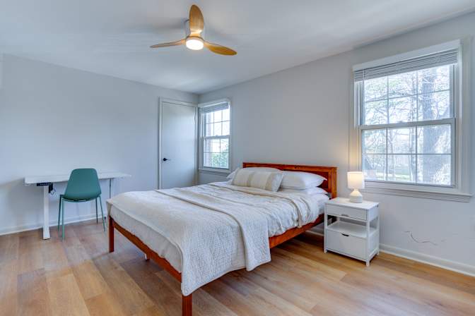 Stephanie's room