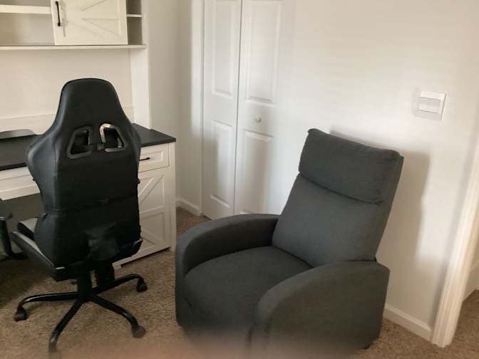 Betrece's room