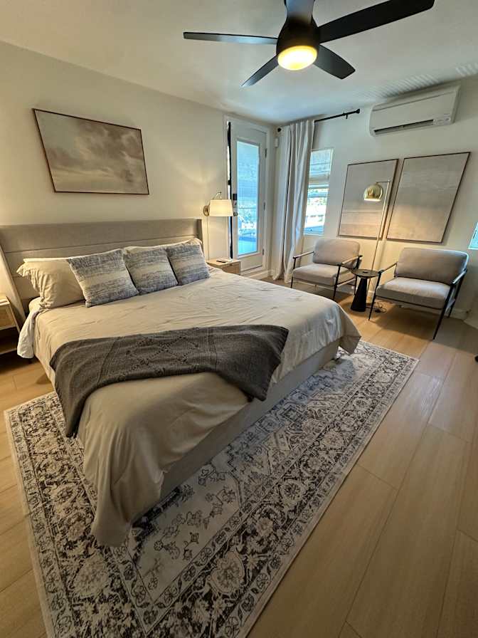 ellen's room