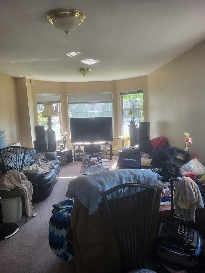 Nicole's room