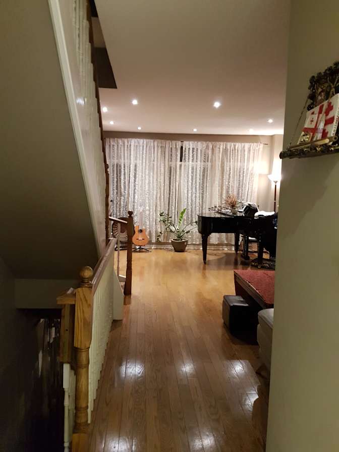 Diana's room
