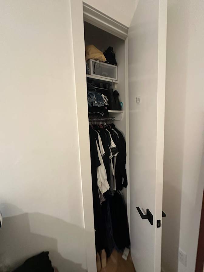 Najee's room