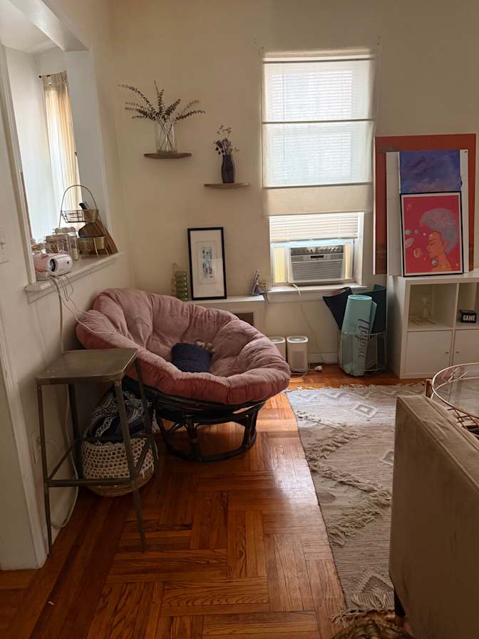Najma's room