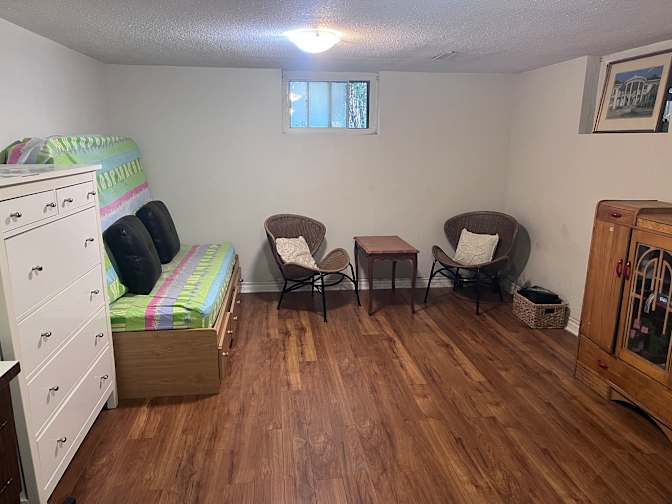 Donna's room