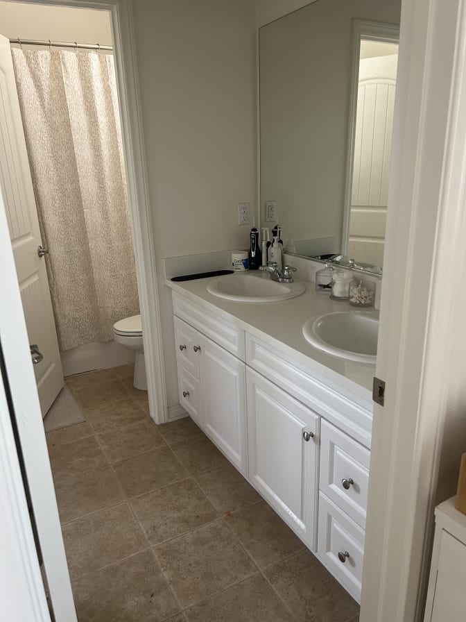 Domonique's room