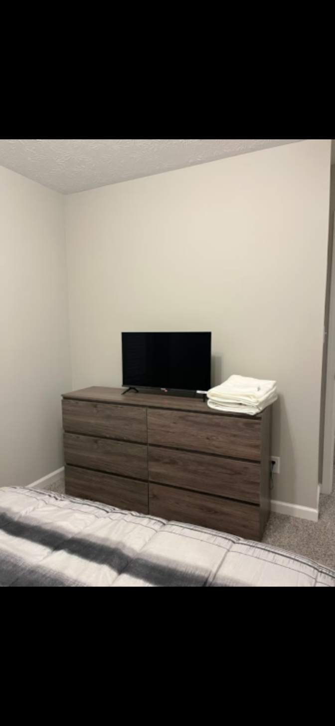 Suzy's room