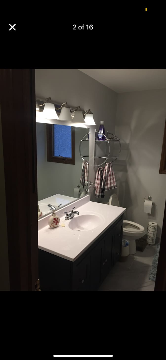 Felix's room