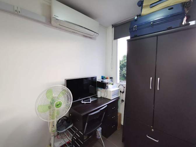 Eric's room