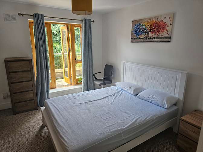 Stefano's room