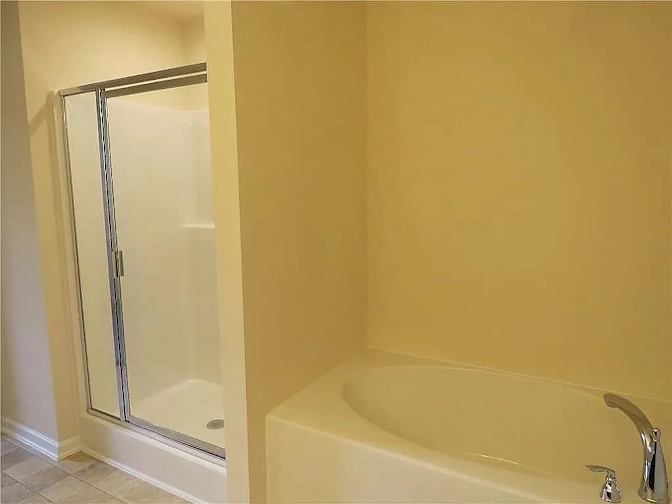Alcove Rooms's room