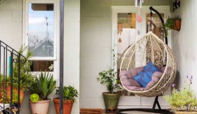 Jennifer's room