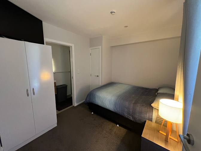 Troy Thomas's room