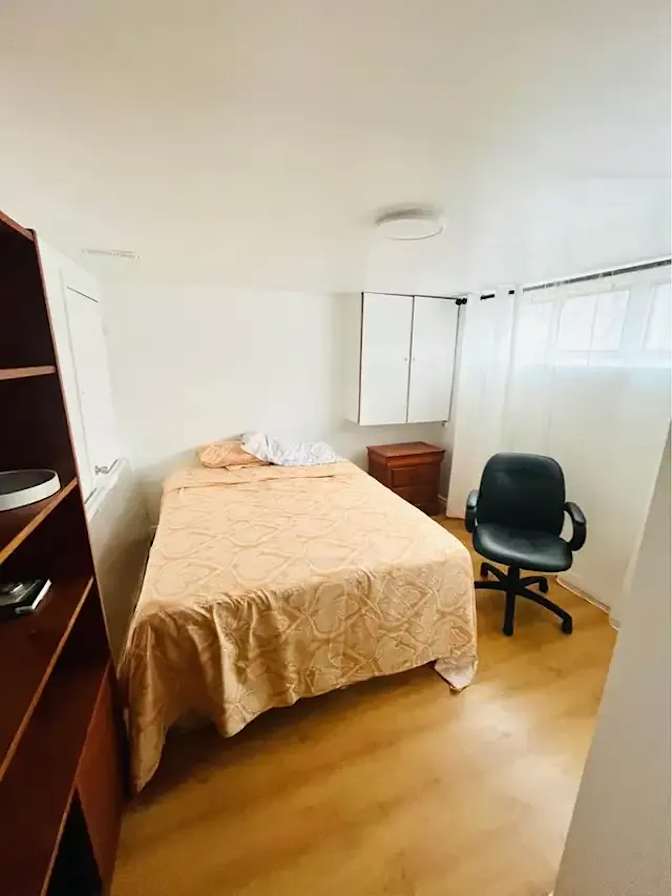 choluk's room