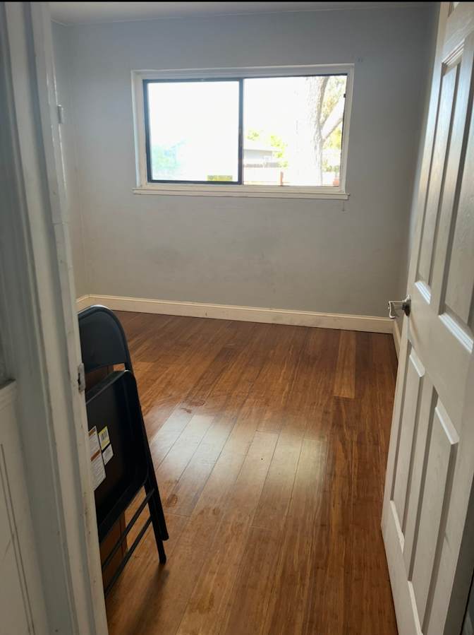 KyrieAnna's room