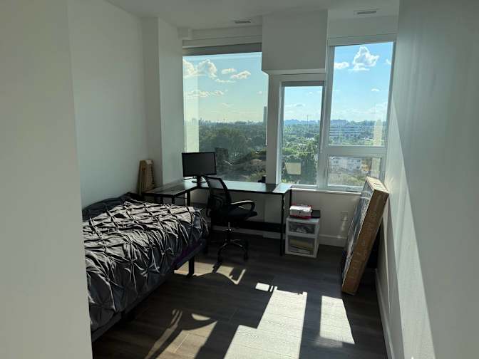 Ali's room