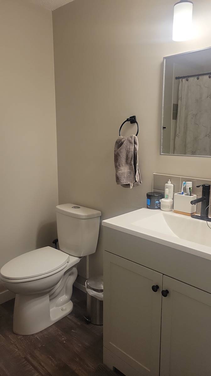 Lyle's room