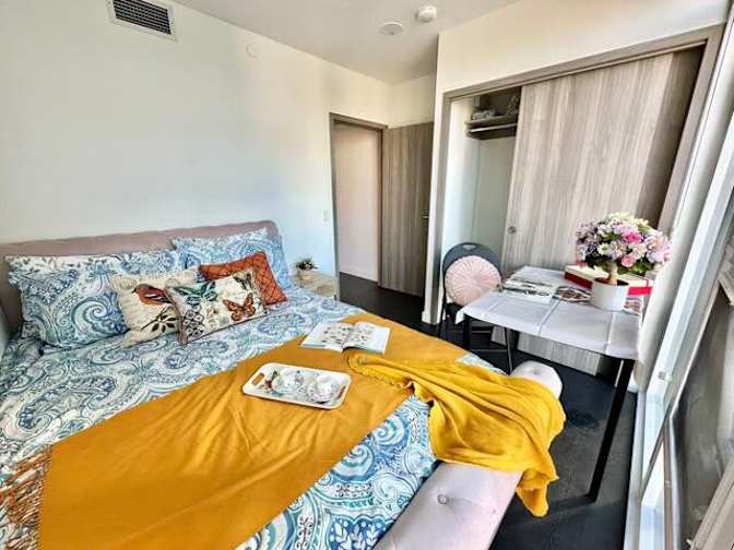 Jenny's room