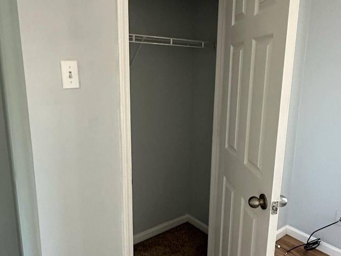 Alcove Rooms's room