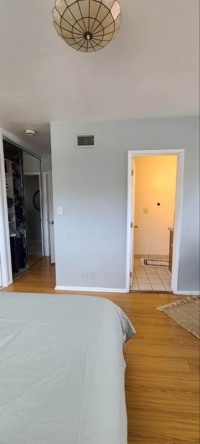 Miguel Robles's room